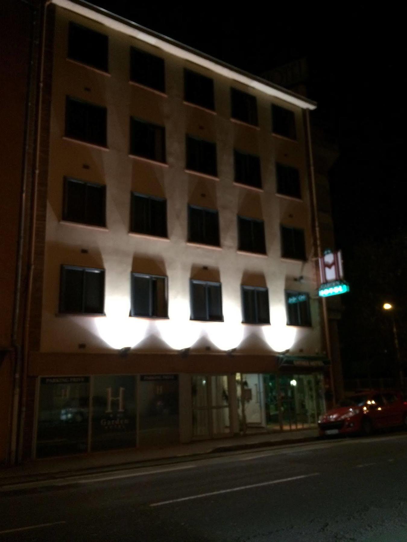 Garden Hotel Toulouse Ngoại thất bức ảnh